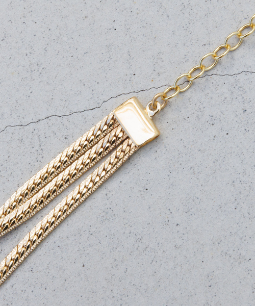 SOKO（ソコ）の「【SOKO／ソコ】ヘリンボーン３連ネックレス（ネックレス・レディース・ゴールド・フリー）」の5枚目の写真