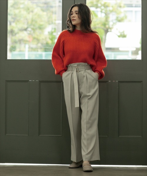 OPAQUE.CLIP（オペークドットクリップ）の「◆≪5color≫ ワイドリブハイネックニット/ボリューム袖【洗濯機洗い可】（ニット/セーター・レディース・グリーン系5/オレンジ/ナチュラル/ダークグレー/オフホワイト・40/38/42/36）」の13枚目の写真