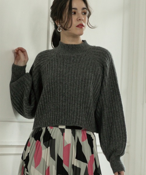 OPAQUE.CLIP（オペークドットクリップ）の「◆≪5color≫ ワイドリブハイネックニット/ボリューム袖【洗濯機洗い可】（ニット/セーター・レディース・グリーン系5/オレンジ/ナチュラル/ダークグレー/オフホワイト・40/38/42/36）」の15枚目の写真