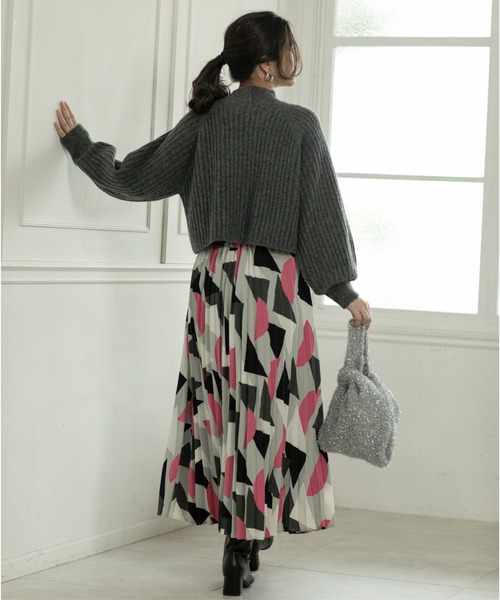 OPAQUE.CLIP（オペークドットクリップ）の「◆≪5color≫ ワイドリブハイネックニット/ボリューム袖【洗濯機洗い可】（ニット/セーター・レディース・グリーン系5/オレンジ/ナチュラル/ダークグレー/オフホワイト・40/38/42/36）」の20枚目の写真