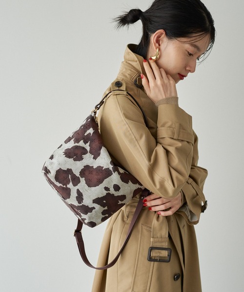 russet(ラシット)の「【260g/弱撥水】シンプルショルダーバッグ (CE-1245)(ショルダーバッグ・レディース・カーキ/インディゴブルー/ミント/ゼブラ/キャメル/ブラウン系その他2・FREE)」の8枚目の写真