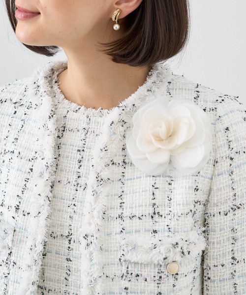 ANAYI（アナイ）の「シアーフラワーコサージュ（ブローチ/コサージュ・レディース・オフホワイト/ネイビー・FREE）」の19枚目の写真