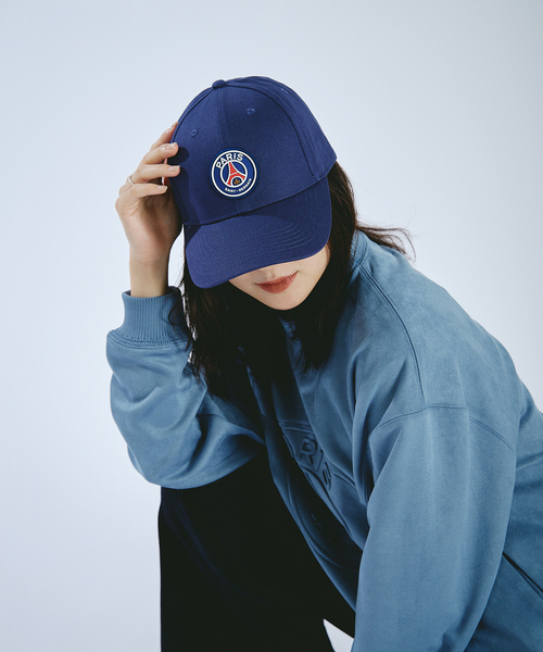 PARIS SAINT-GERMAIN（パリサンジェルマン）の「【Paris Saint-Germain】WEEPLAY ESSENTIAL LOGO CAP（キャップ・メンズ・チャコールグレー/ホワイト/ネイビー・FREE）」の5枚目の写真