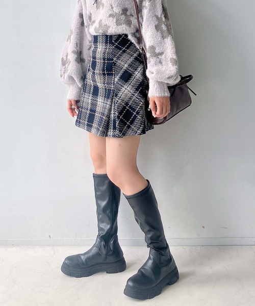 AS KNOW AS plus（アズノゥアズプラス）の「◎スラリプリーツミニスカート（スカート・レディース・ホワイト系/ホワイト系1/ブラック系/ブラウン系/ネイビー系/ブラウン系1・FREE）」の18枚目の写真