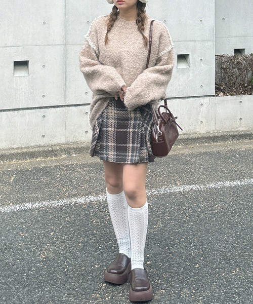 AS KNOW AS plus（アズノゥアズプラス）の「◎スラリプリーツミニスカート（スカート・レディース・ホワイト系/ホワイト系1/ブラック系/ブラウン系/ネイビー系/ブラウン系1・FREE）」の15枚目の写真