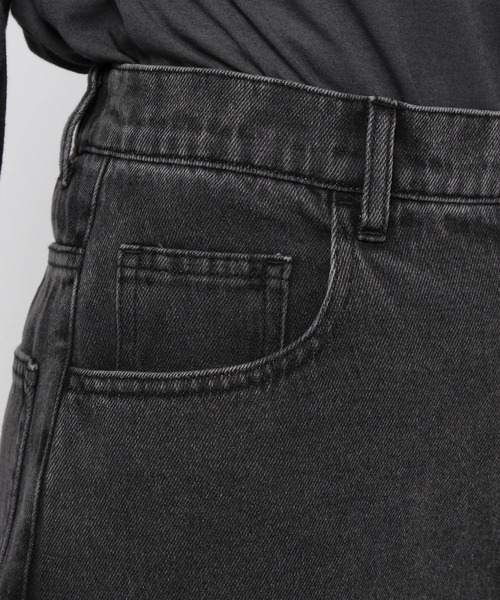 LEPSIM(レプシィム)の「カーブデニムパンツ 987515(デニムパンツ・レディース・ブルー系その他2/ブルー系その他/ブラック系その他/ライトブルー/ネイビー/ブルー系その他3/ライトグレー・MEDIUM/SMALL/LARGE)」の12枚目の写真