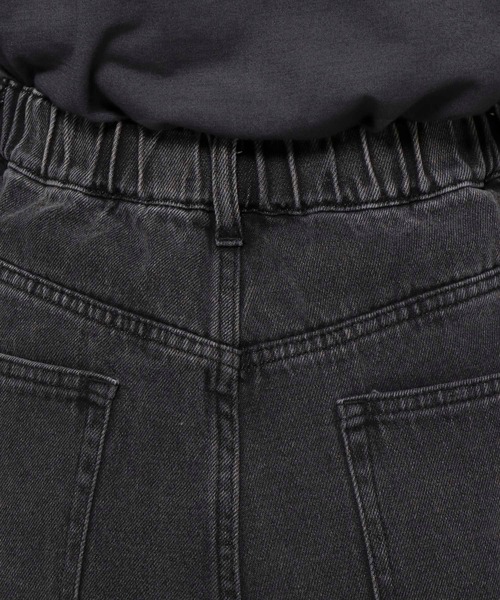 LEPSIM(レプシィム)の「カーブデニムパンツ 987515(デニムパンツ・レディース・ブルー系その他2/ブルー系その他/ブラック系その他/ライトブルー/ネイビー/ブルー系その他3/ライトグレー・MEDIUM/SMALL/LARGE)」の15枚目の写真