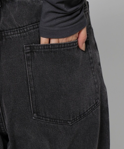 LEPSIM(レプシィム)の「カーブデニムパンツ 987515(デニムパンツ・レディース・ブルー系その他2/ブルー系その他/ブラック系その他/ライトブルー/ネイビー/ブルー系その他3/ライトグレー・MEDIUM/SMALL/LARGE)」の16枚目の写真