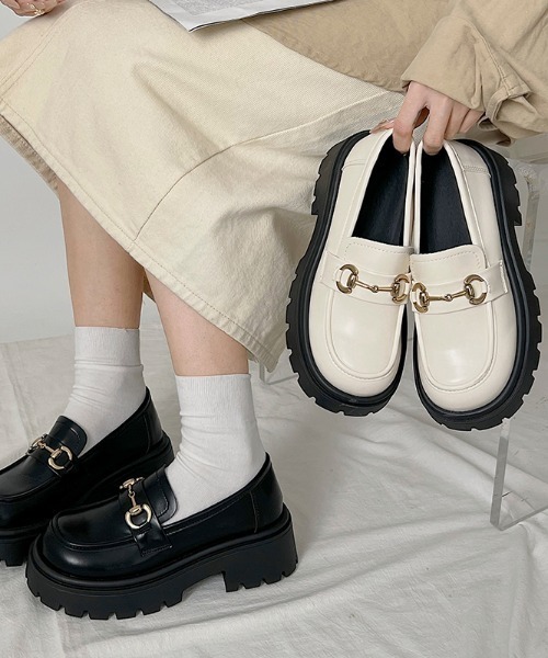 Shoes in Closet(シューズインクローゼット)の「厚底 タンクソール ビット ローファー 2452(ローファー・レディース・ブラック/アイボリー・LL/L/M/S)」の13枚目の写真