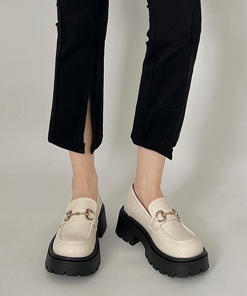 Shoes in Closet(シューズインクローゼット)の「厚底 タンクソール ビット ローファー 2452(ローファー・レディース・ブラック/アイボリー・LL/L/M/S)」の21枚目の写真
