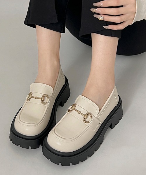 Shoes in Closet(シューズインクローゼット)の「厚底 タンクソール ビット ローファー 2452(ローファー・レディース・ブラック/アイボリー・LL/L/M/S)」の17枚目の写真