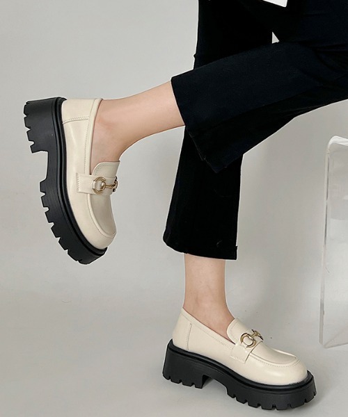 Shoes in Closet(シューズインクローゼット)の「厚底 タンクソール ビット ローファー 2452(ローファー・レディース・ブラック/アイボリー・LL/L/M/S)」の20枚目の写真