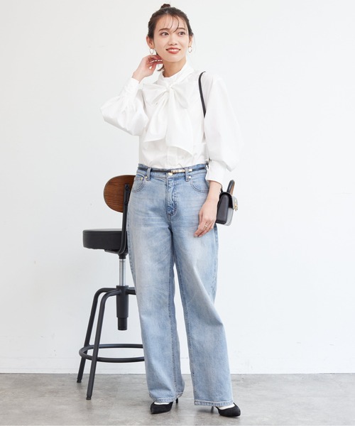 Chez toi(シェトワ)の「BIGリボンシャツ(シャツ/ブラウス・レディース・サックスブルー/オフホワイト/ブラック・FREE)」の16枚目の写真