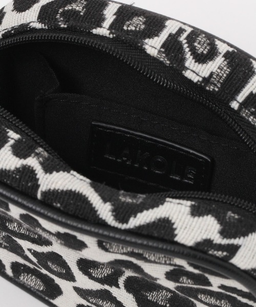 LAKOLE(ラコレ)の「カスタムスクエアポーチ / 105056(ポーチ・レディース・ライトグレー/ブラック/レオパード/ゼブラ・FREE)」の17枚目の写真