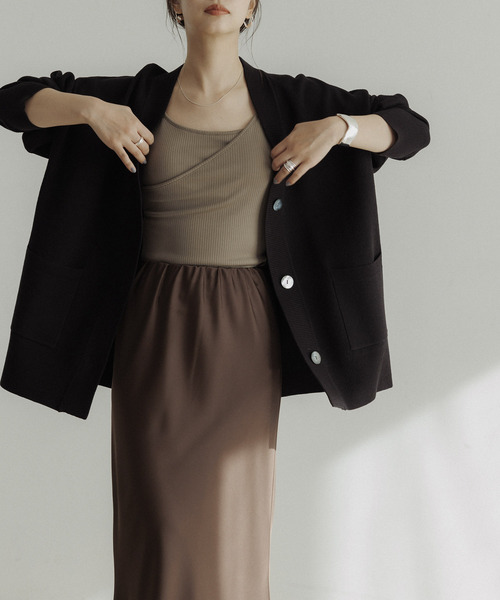 CE'E_SE'E（シーシー）の「オーバーサイズ Vネックカーディガン（カーディガン/ボレロ・レディース・ベージュ/ブラック・FREE）」の22枚目の写真