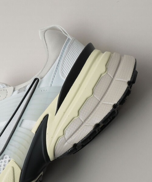 NIKE（ナイキ）の「＜NIKE＞V2K Run（スニーカー・レディース・シルバー/ブラック・22.5cm/23cm/23.5cm/24cm/24.5cm/25cm）」の10枚目の写真