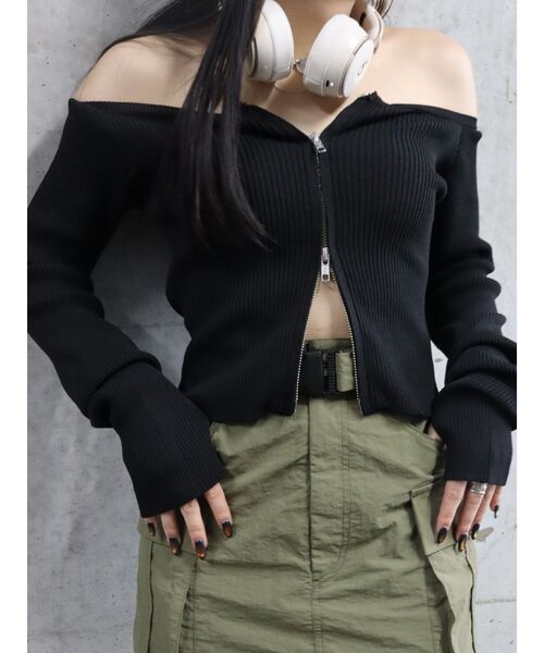 EVRIS（エヴリス）の「フロントジップオフショルニットトップス（ニット/セーター・レディース・ブラック/イエロー/ホワイト・FREE）」の17枚目の写真