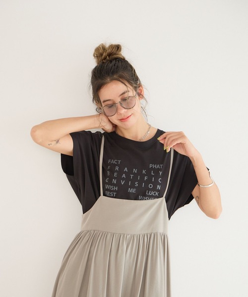 BAYFLOW(ベイフロー)の「アソートBIGロゴT(Tシャツ/カットソー・レディース・モカ/ブラック/オリーブ/オフホワイト・SMALL/MEDIUM)」の7枚目の写真