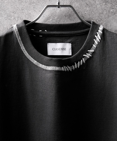 A17384 th products フォトパッチオーバーサイズTシャツ 黒1 A17384 th products フォトパッチオーバーサイズTシャツ 黒1