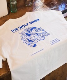 FREAK'S STORE | 限定展開 SHE WOLF DINER×FREAK'S STORE/シーウルフダイナー 別注 ビッグシルエット バックプリントTシャツ/WOLF(Tシャツ/カットソー)