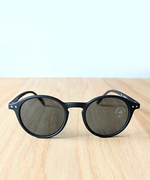 IZIPIZI(イジピジ)の「IZIPIZI イジピジ SUN LIGHT COLOR #D BOSTON(メガネ・メンズ・ブラウン/ブラック・FREE)」の5枚目の写真