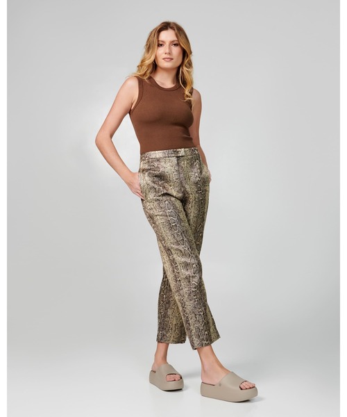 melissa（メリッサ）の「MELISSA FREE PLATFORM SLIDE AD（サンダル・レディース・ブラック/ベージュ/ピンク/レッド・35-36/37/38/39）」の17枚目の写真