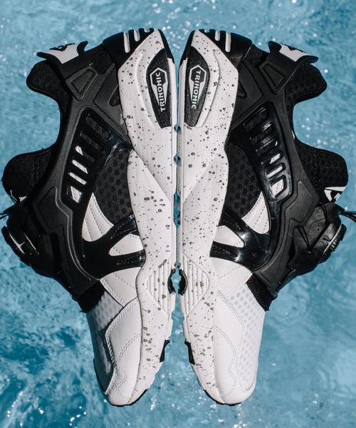 MONKEY TIME(モンキータイム)の「<PUMA Trinomic Disc Blaze for monkey time> ∴ “Orcinusorca”/スニーカー(スニーカー・メンズ・ホワイト・24.5/28/23/22.5/29/26.5/23.5/25.5/24/27.5/27/26)」の2枚目の写真