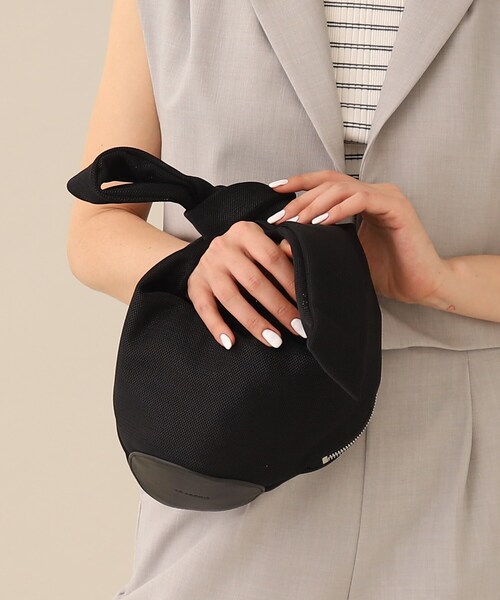 GALLEST（ギャレスト）の「【LE VERNIS(ル・ベルニ)】2WAYメッシュラップバッグ（ハンドバッグ・レディース・ブラック/サンドベージュ/マスタード・00）」の12枚目の写真