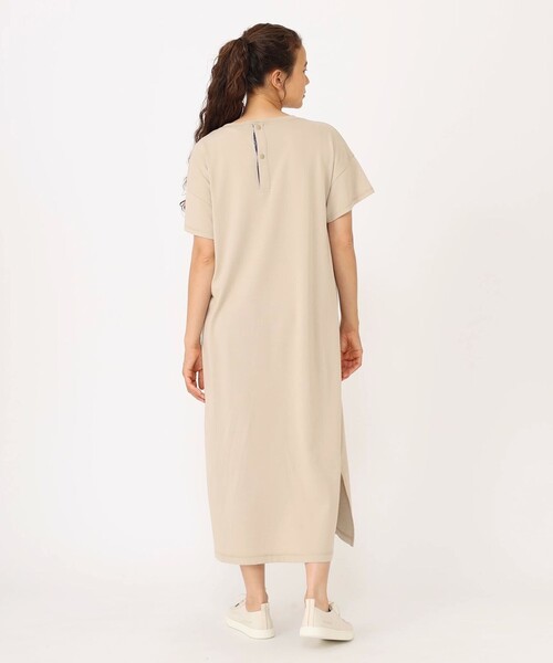 Columbia(コロンビア)の「ウィメンズトゥリースワローショートスリーブドレス(ワンピース・レディース・ベージュ/ブラック/グリーン・S/M/L/XL)」の4枚目の写真