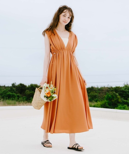 archives（アルシーヴ）の「２ＷＡＹドロスト麻調ノースリワンピース（ワンピース・レディース・ブラック/グレー/オレンジ・MEDIUM）」の3枚目の写真