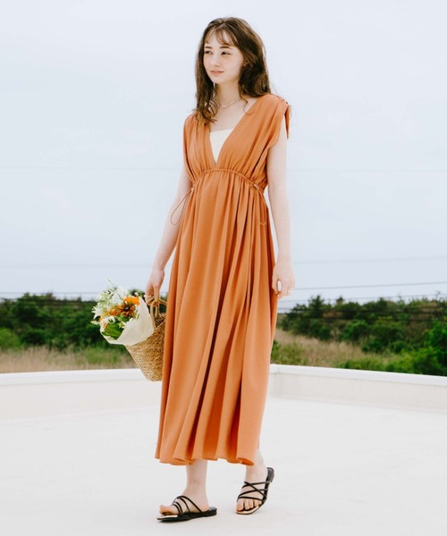 archives（アルシーヴ）の「２ＷＡＹドロスト麻調ノースリワンピース（ワンピース・レディース・ブラック/グレー/オレンジ・MEDIUM）」の12枚目の写真