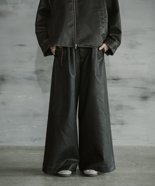 CASPER JOHN（キャスパージョン）の「PU HAKAMA slacks/PU袴スラックス（スラックス・メンズ・ブラック/ブラック系その他・X-SMALL/SMALL/MEDIUM/LARGE）」の4枚目の写真