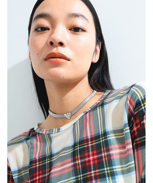 Ray BEAMS(レイビームス)の「Ray BEAMS / ワイド スネークチェーン ハート ネックレス(ネックレス・レディース・シルバー・ONE SIZE)」の2枚目の写真