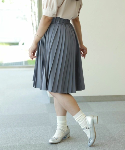 F i.n.t（フィント）の「細プリーツスカート/fint　フィント（スカート・レディース・アイボリー/ブルーグレー/ピンクベージュ・FREE）」の15枚目の写真