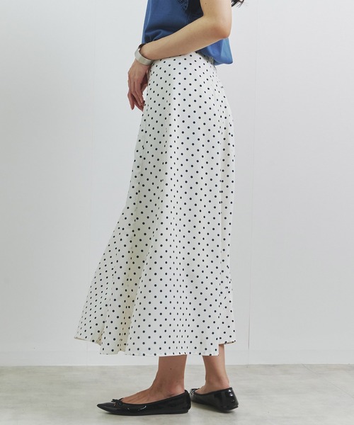 Fizz（フィズ）の「【Fizz/フィズ】　ドット柄シフォンマーメイドスカート（スカート・レディース・ホワイト×ネイビー/ブラック×ホワイト/ホワイト×ブラック・M/L）」の7枚目の写真
