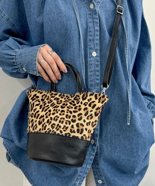 fredy emue（フレディエミュ）の「ハラコレオパードバケツトートバック（ショルダーバッグ・レディース・ベージュ系その他・FREE）」の8枚目の写真