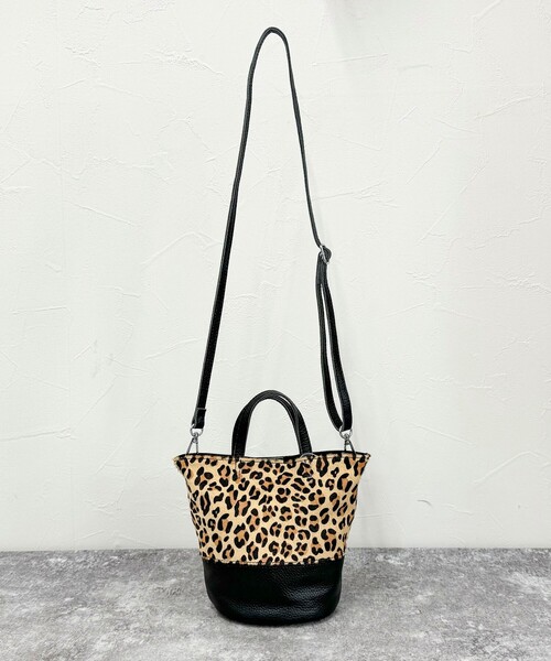 fredy emue（フレディエミュ）の「ハラコレオパードバケツトートバック（ショルダーバッグ・レディース・ベージュ系その他・FREE）」の9枚目の写真