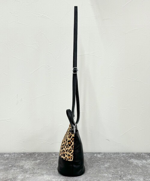 fredy emue（フレディエミュ）の「ハラコレオパードバケツトートバック（ショルダーバッグ・レディース・ベージュ系その他・FREE）」の10枚目の写真