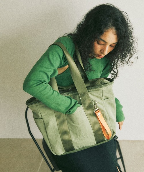 TRIP.INN】2wayぴったりポケットトラベルビックトート（トートバッグ