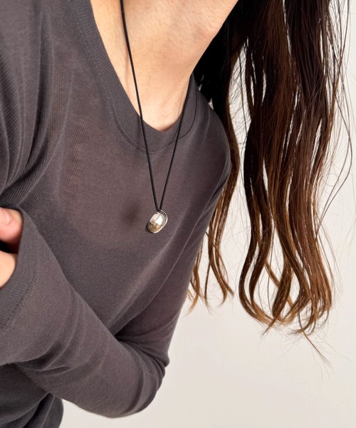 CANAL JEAN（キャナルジーン）の「Pt　ドームペンダントチョーカー（チョーカー・レディース・シルバー・ONE SIZE）」の3枚目の写真