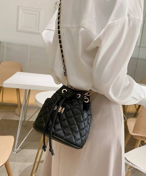 セール】キルティング 巾着ショルダーBAG（ショルダーバッグ