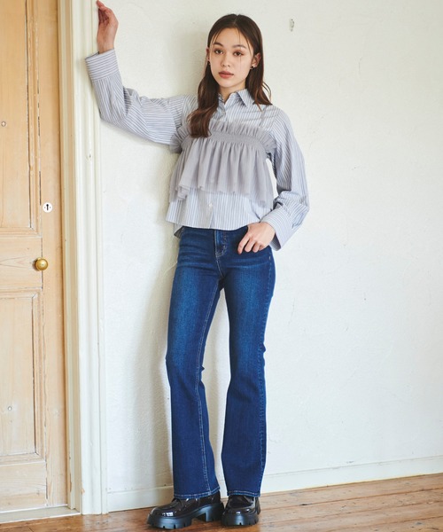 31 Sons de mode（トランテアン　ソン　ドゥ　モード）の「フレアデニムパンツ（デニムパンツ・レディース・インディゴブルー/ブルー・36/38）」の15枚目の写真