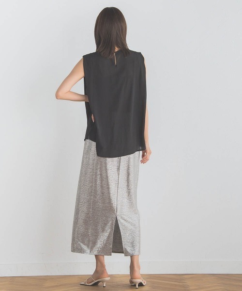 Droite lautreamont(ドロワットロートレアモン)の「クレープジョーゼットロゴTシャツ≪洗濯機で洗える≫(Tシャツ/カットソー・レディース・チャコールグレー/オフホワイト/ブラック・M)」の6枚目の写真