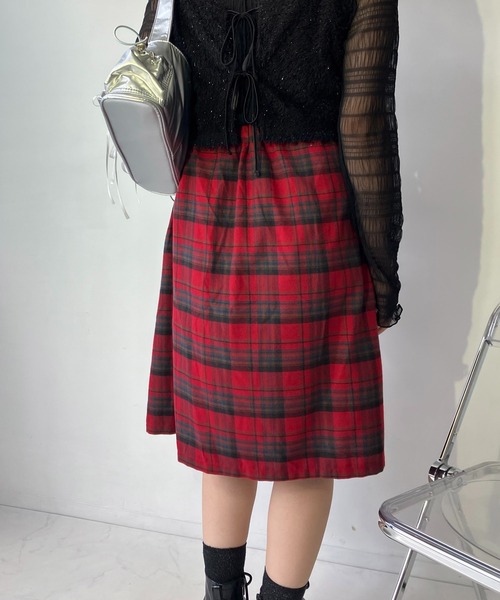 AS KNOW AS plus(アズノゥアズプラス)の「◇サイドプリーツリボンミディスカート(スカート・レディース・グレー/ブラック/レッド系・FREE)」の7枚目の写真