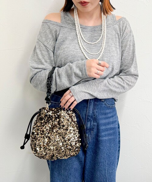 fredy emue(フレディエミュ)の「スパングル巾着バッグ(ハンドバッグ・レディース・ゴールド/マルチ/ブラック・FREE)」の7枚目の写真