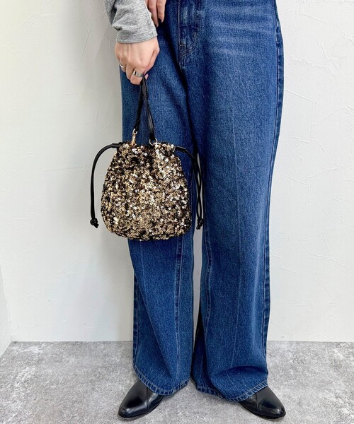 fredy emue(フレディエミュ)の「スパングル巾着バッグ(ハンドバッグ・レディース・ゴールド/マルチ/ブラック・FREE)」の8枚目の写真
