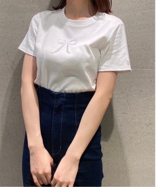 SNIDEL(スナイデル)の「ラインストーンリボンTシャツ(Tシャツ/カットソー・レディース・ライトピンク/ホワイト/ダークグレー・FREE)」の2枚目の写真