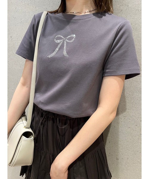 SNIDEL(スナイデル)の「ラインストーンリボンTシャツ(Tシャツ/カットソー・レディース・ライトピンク/ホワイト/ダークグレー・FREE)」の3枚目の写真