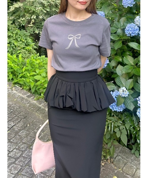 SNIDEL(スナイデル)の「ラインストーンリボンTシャツ(Tシャツ/カットソー・レディース・ライトピンク/ホワイト/ダークグレー・FREE)」の6枚目の写真