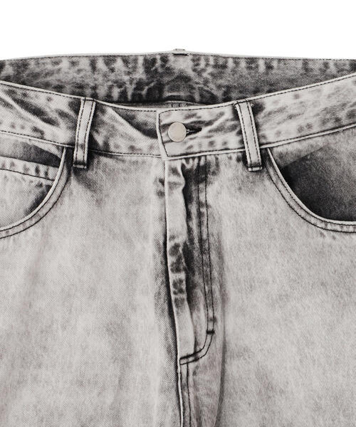 L.H.P(エルエイチピー)の「DankeSchon/ダンケシェーン/CHEMICAL BLEACH DENIM CARGO PANTS(カーゴパンツ・メンズ・ブルー/ブラック・S/M)」の8枚目の写真